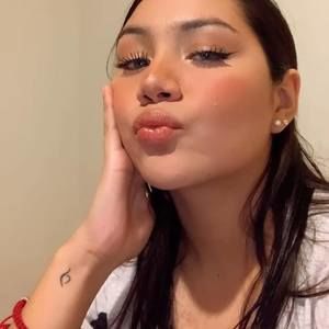 Meet your Posher, Venus